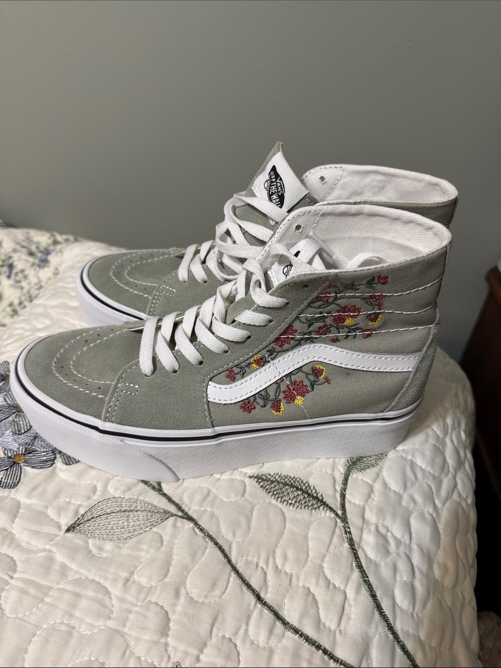 Vans Sk8-Hi Floral Embroidered Sneakers - Sage Green & White